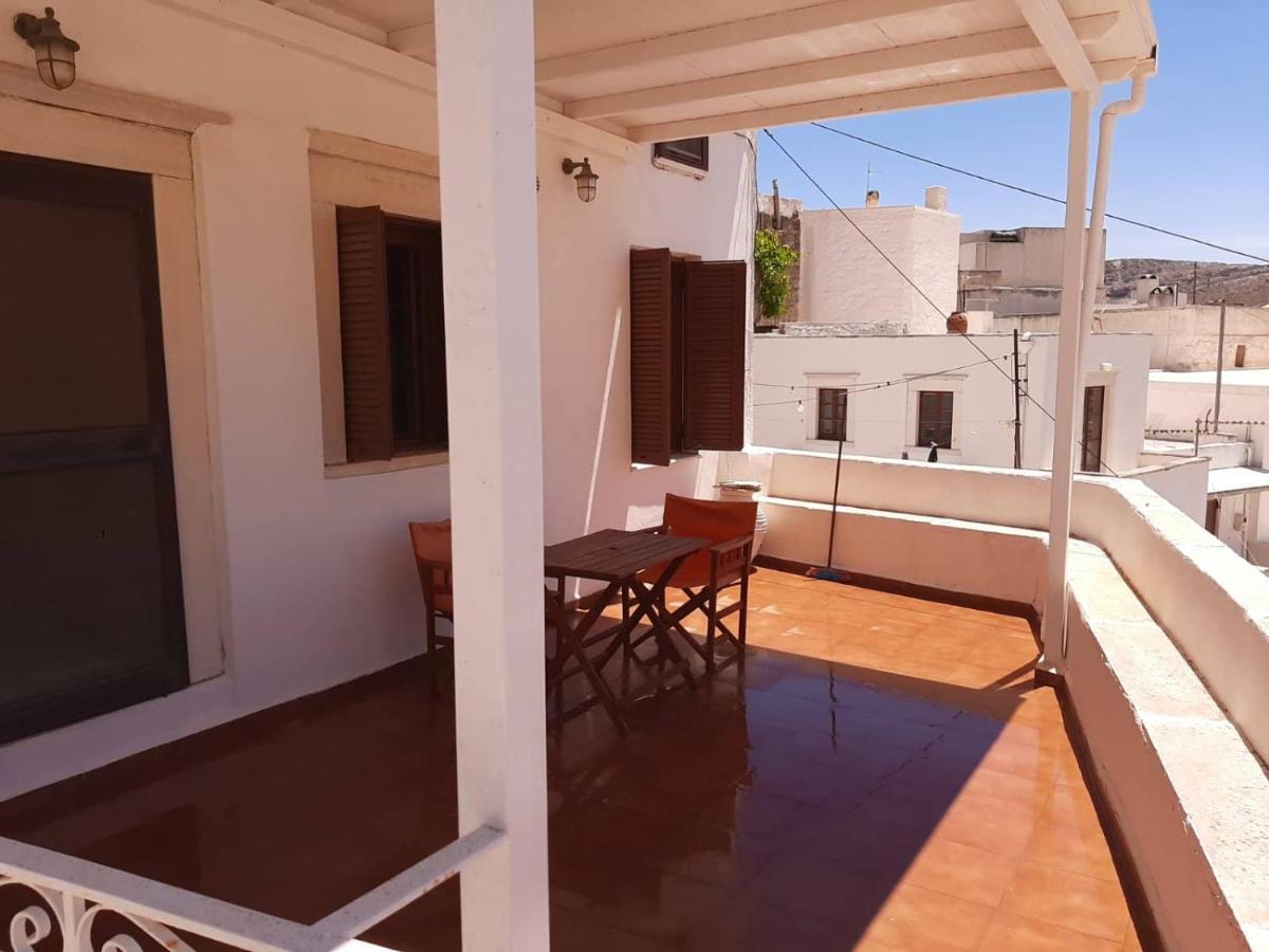 Апартаменти Bella Vista Montagna Aperathos Екстер'єр фото